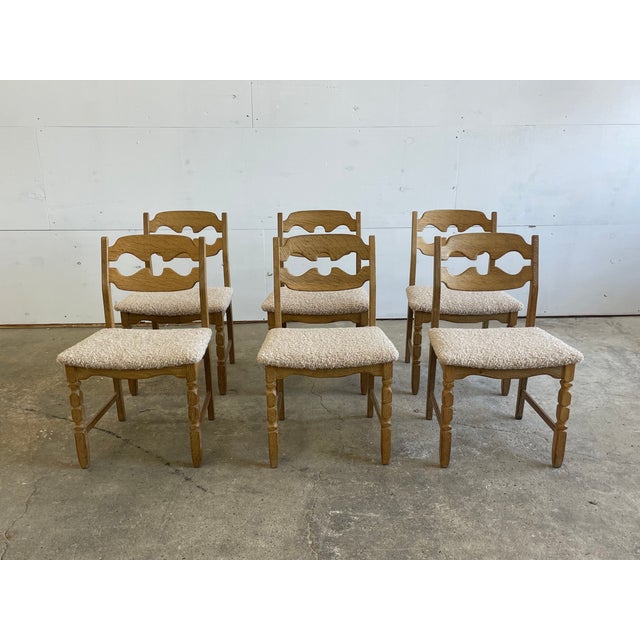 A rare and highly sculptural set of six danish “razorblade” dining chairs designed by henning kjærnulf and produced by...