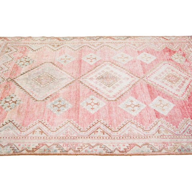 1960s 1960s Vintage Mahal Shabby Chic Handmade Tribal Pink Wool Rug For Sale - Image 5 of 8