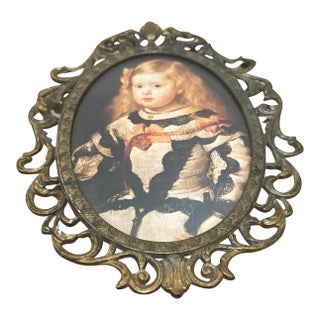 Ornate Italian Gilt Brass Oval Frame Featuring a Classic Portrait Print For Sale