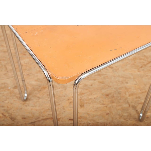 Loop Table B10 in Chrome-Plated Tubular Steel and Peach-Colored Lacquered Plywood by Marcel Breuer, 1927 For Sale - Image 5 of 14