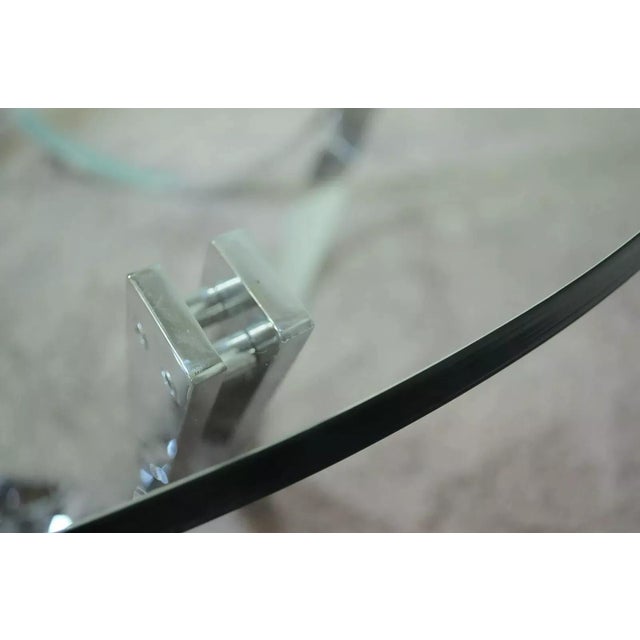 Silver Late 20th Century Tri-Mark style Chrome Plated Steel Round Coffee Table After Roger Sprunger for Dunbar For Sale - Image 8 of 11