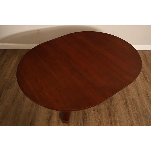 Stickley Mission Collection Round Oak Expandable Dining Table For Sale In Philadelphia - Image 6 of 18
