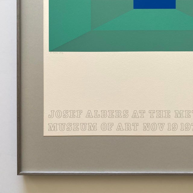 Josef Albers Vintage 1971 Limited Edition Hand Signed " P-Blue " Framed Mid Century Modernist Exhibition Silkscreen Print For Sale - Image 11 of 18