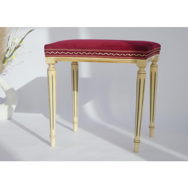 French Louis XVI Style Wooden Bench with Red Velvet, 1960s For Sale - Image 4 of 8