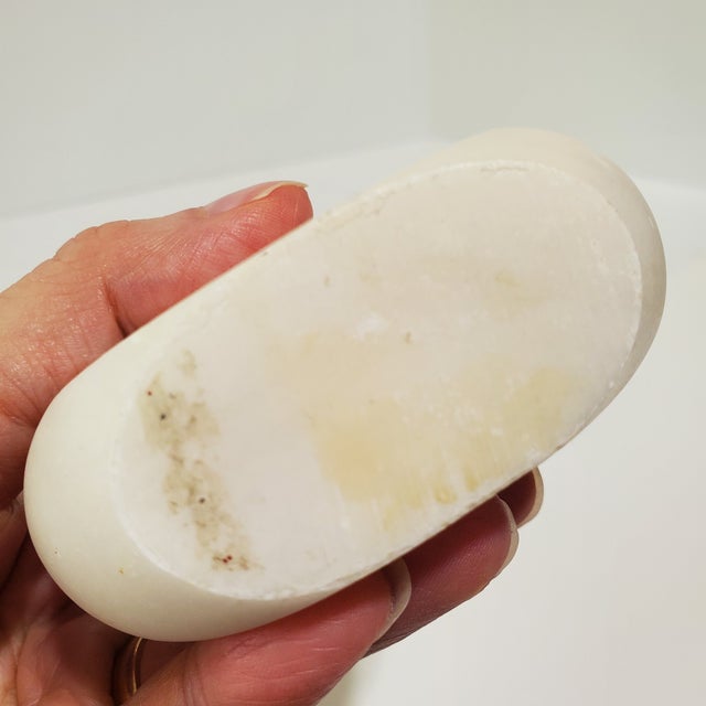 2 Vintage Art Deco Alabaster Perfume Bottles Metal Lion Head Motif Made in Italy For Sale - Image 4 of 8