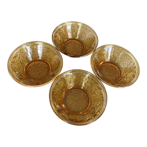 Circa 1973 Golden Amber Sandwich Glass Berry Bowls by Tiara Exclusives – Set of 4