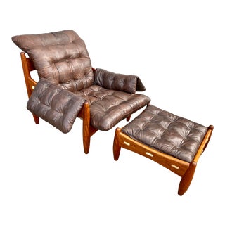 1960s Brazilian Mid Century Modern “Sheriff” Armchair & Ottoman by Sergio Rodrigues For Sale