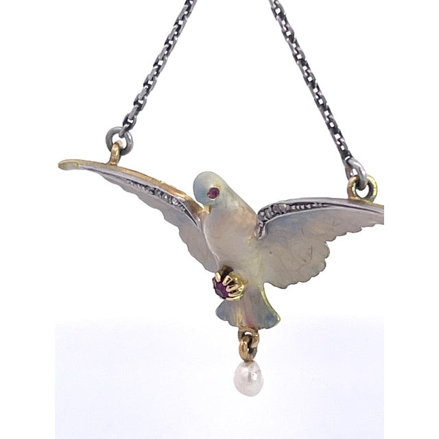 Metal Art Nouveau 18k Gold Enamel Dove Necklace With Diamonds & Ruby, 1910 For Sale - Image 7 of 12