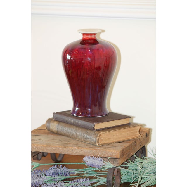 Ceramic Stunning Marked Chinese Jingdezhen Oxblood Flambe Vase For Sale - Image 7 of 13