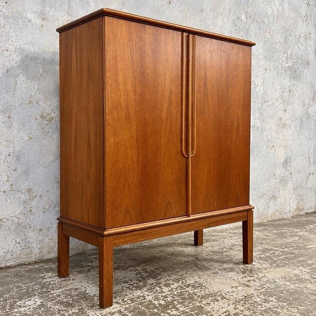 Mid-Century Modern Danish Teak Drinks Cabinet, 1960s For Sale - Image 11 of 11