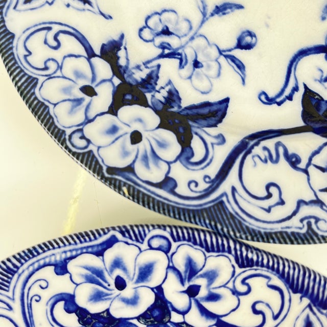 19th Century Blue Earthenware Flora Dessert Plates from Creil and Montereau, Set of 4 For Sale - Image 4 of 9
