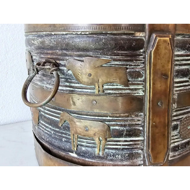 Early 19th Century British Colonial India Brass-Mounted Wood Bucket For Sale In Dallas - Image 6 of 13