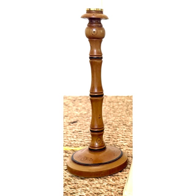 Late 20th Century English Colefax and Fowler Style Faux Bamboo Painted Table Lamp With Custom Shade For Sale In Miami - Image 6 of 12