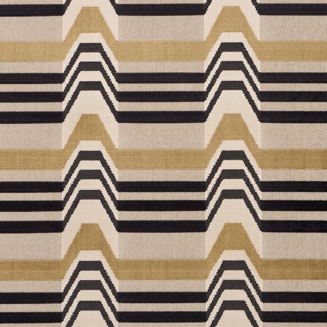 SAMPLE - Schumacher Aldo Velvet Fabric In Mocha & Noir For Sale