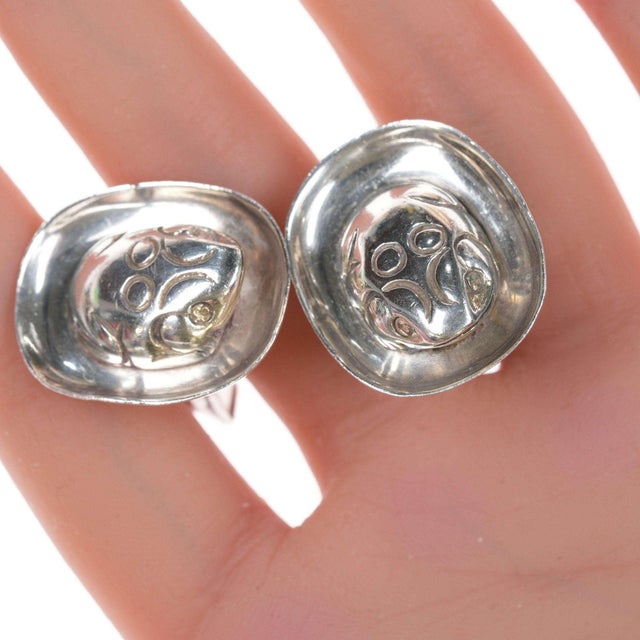 William Spratling(1900-1967) Taxco Modernist sterling Frog in pool cufflinks,&lt;br&gt;fully functional with no issues....