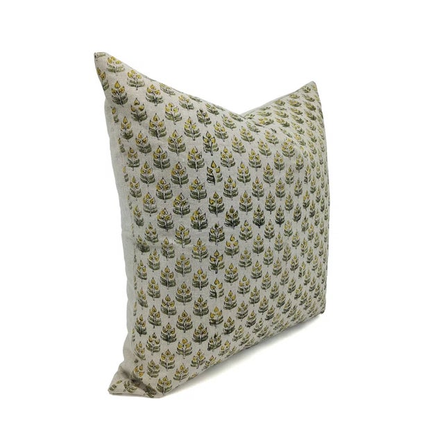 Add a touch of handmade elegance to your home with the fabdivine Alia cushion cover. Made from Pure linen, this cushion...