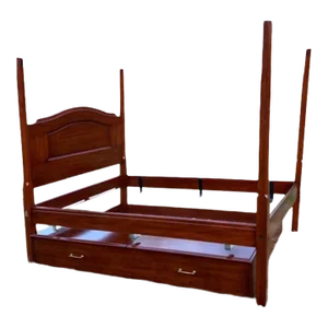 1990s Henkel Harris Cherry Full Size Bedframe