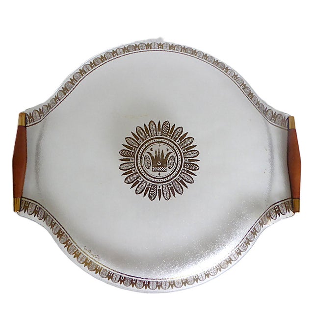 G. Briard 1960s Decorative Mid Century Glass Serving Platters by Georges Briard and Colony - a Pair For Sale - Image 4 of 13