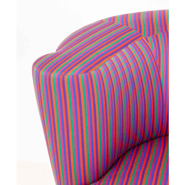 Contemporary Vladimir Kagan Nautilus Swivel Lounge Chairs, Pair For Sale - Image 3 of 6