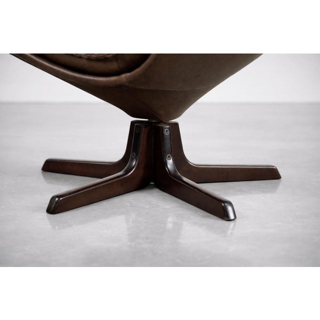 Set of Mid-Century Danish Modern Brown Leather Adjustable Easy Chair and Ottoman from Berg Furniture, 1970s For Sale - Image 12 of 18