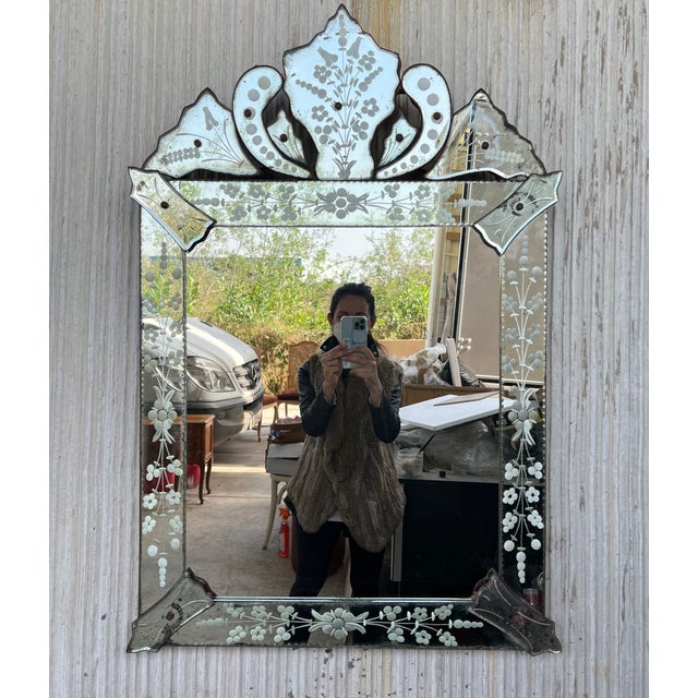 1940s 1940s Rectangular Venetian Mirror With Hand Etched Designs and Crest For Sale - Image 5 of 9