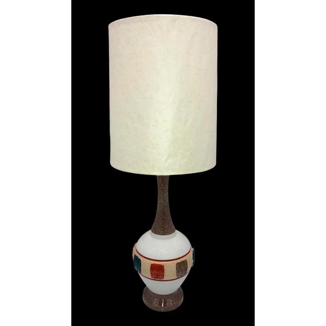 Mid-Century Modern Tall Glazed Ceramic Painted Single Gourd Table Lamp and Barrel Shade - a Pair For Sale - Image 13 of 13
