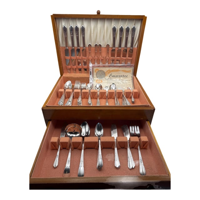 Silverplate Silverware Set 82 Pc Oneida Simeon L & George H Rogers Countess II Pattern 1936 W/ Wooden Chest For Sale
