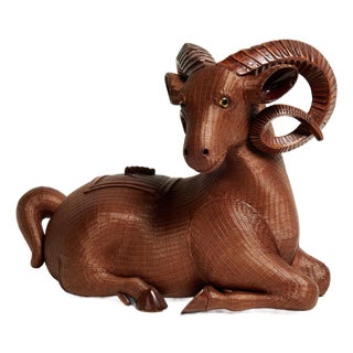 Vintage Chinese Wicker Ram Box From the Shanghai Collection For Sale