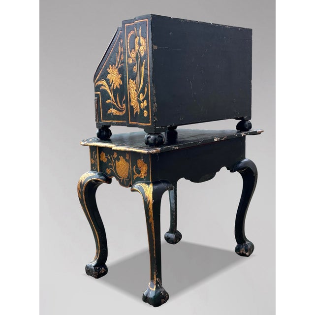 Antique Venetian Travelling Desk on Table, 1720 For Sale - Image 6 of 14