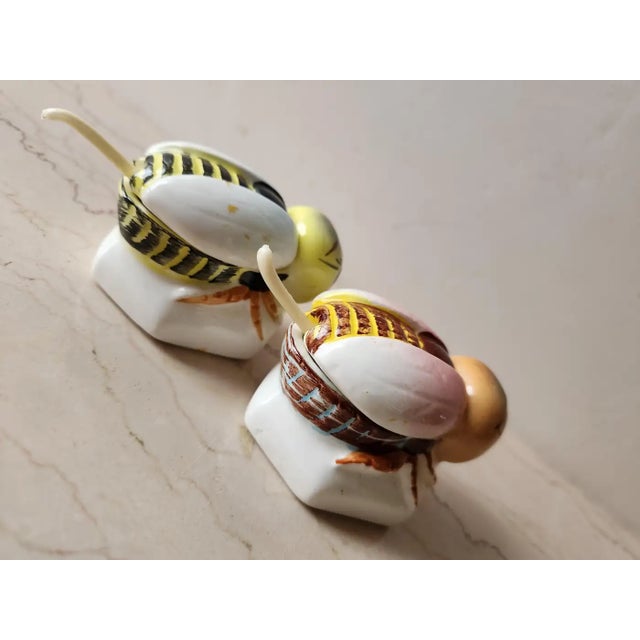 1950s Bumble Bee Honey Pots Hand Painted Condiment Server - 4 pcs For Sale - Image 4 of 9