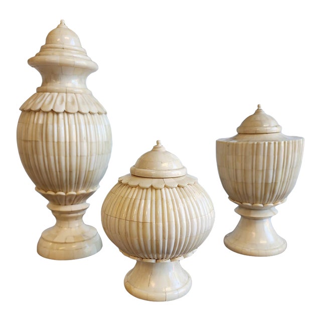 Vintage Enrique Garcel Neoclassical Style Fluted Tessellated Bone Lidded Urns - Set of 3 For Sale