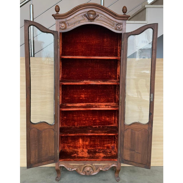 French 19th Century Country French Walnut Vitrine For Sale - Image 3 of 18