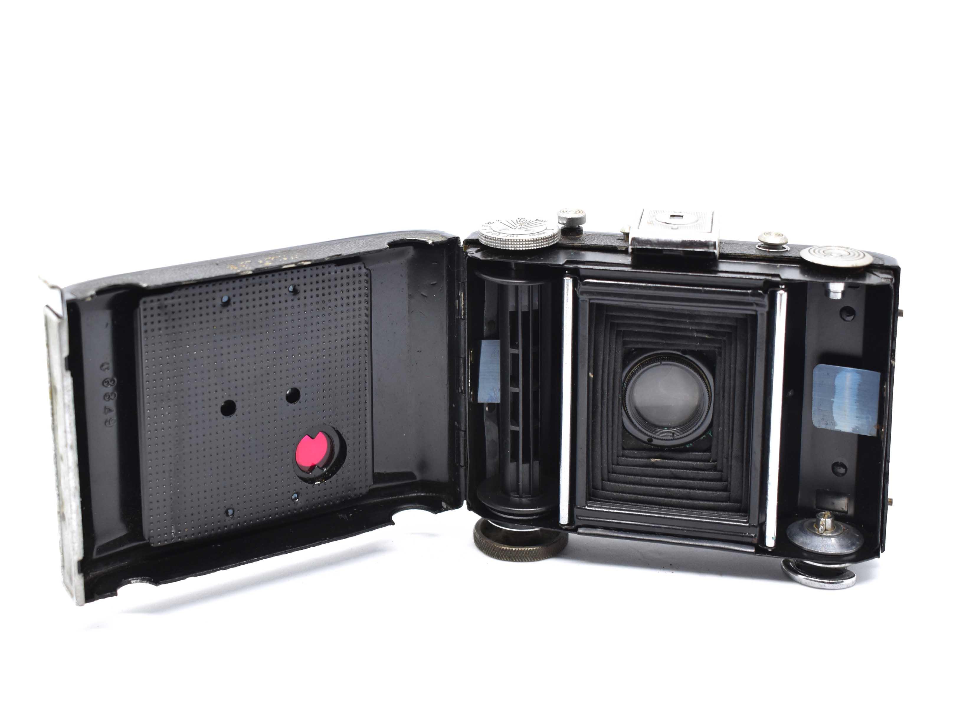 1940's Waltax Okako Tokyo Kolex Vertical Foldable Photo Camera