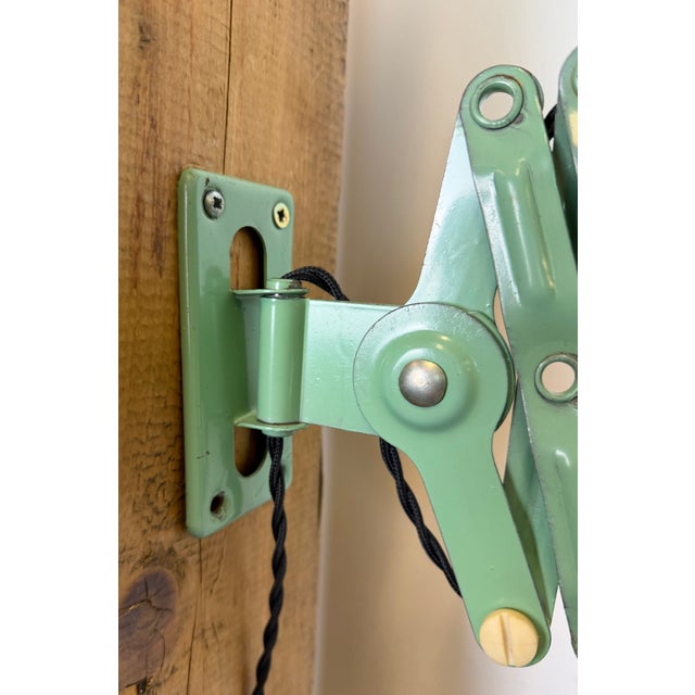 Industrial East German Scissor Lamp from Veb Zweckleuchtenbau Dresden, 1950s For Sale - Image 15 of 18