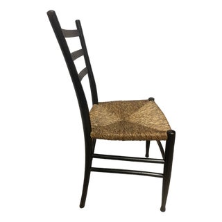Mid-Century Modern Attributed to Gio Ponti Model 646 "Leggera" Chair for Cassina – Pristine Rush Seat For Sale