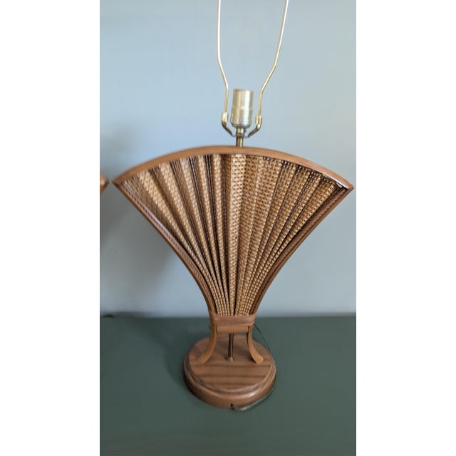 Vintage Woolums Wicker Rattan Fan Table Lamps, Pair of 2, Florida Made For Sale - Image 4 of 14