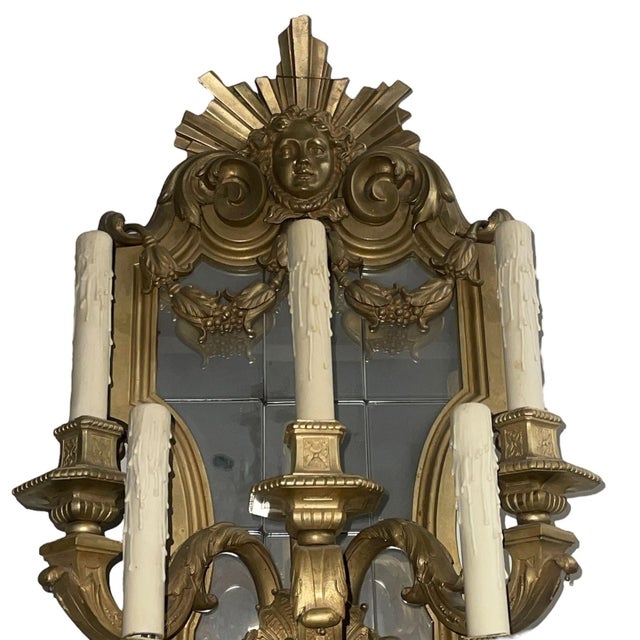 Late 19th Century Pair of French Gilt Bronze Mirrored Wall Sconces Regency Style For Sale - Image 4 of 7
