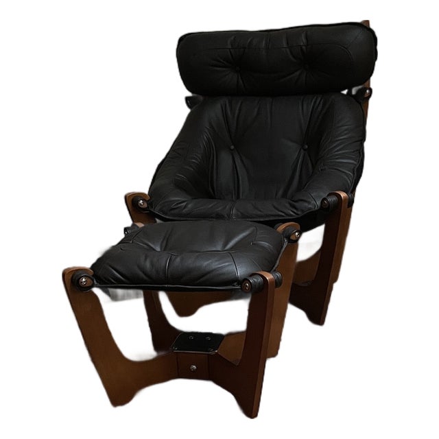 Teak and Leather Bucket Chair With Ottoman (Img Luna High Back) For Sale