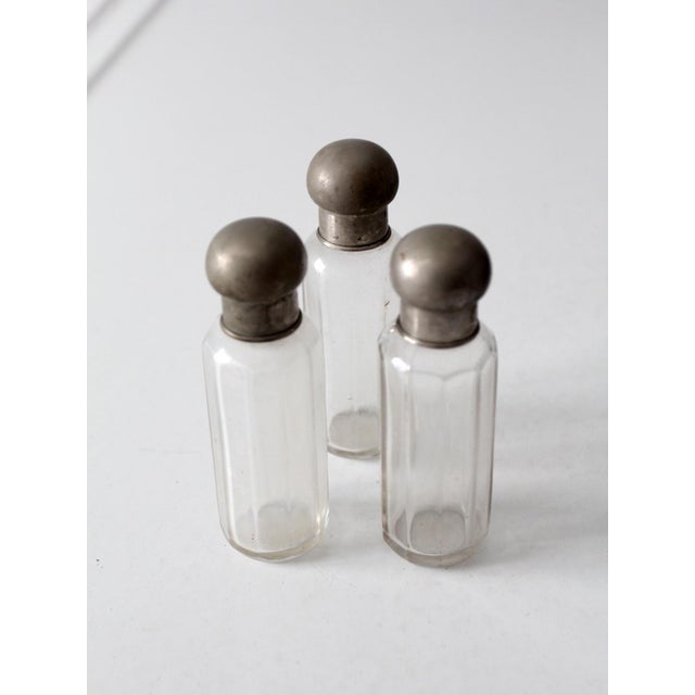 Antique Art Deco Vanity Bottles Set For Sale - Image 6 of 10