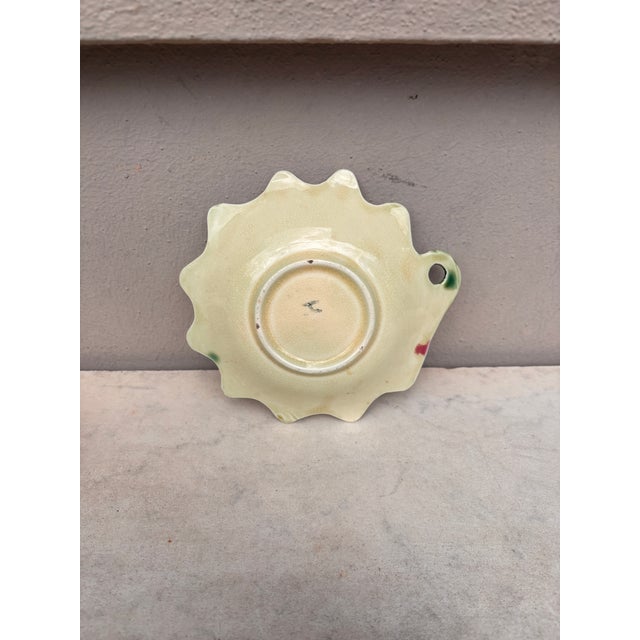 1890s French Majolica Dish Leaf Onnaing For Sale - Image 4 of 5