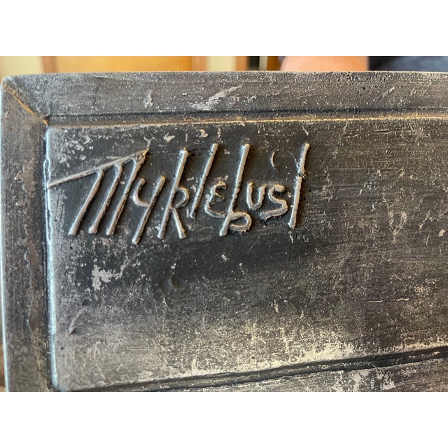 1970s Pewter Box With Lion For Sale - Image 4 of 4