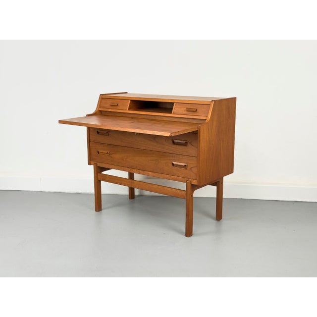 Teak Secretary Desk by Arne Wahl Iversen for Vinde Møbelfabrik, 1960s For Sale - Image 9 of 18