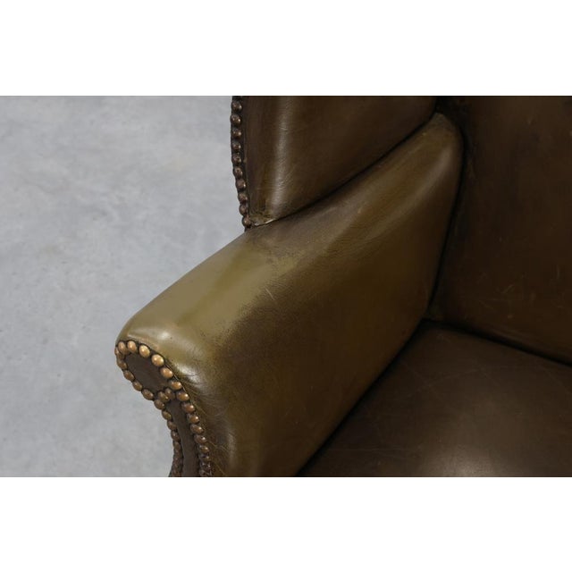 Mid-Century Modern Wing Back Chair in Green Leather, 1980s For Sale - Image 4 of 15