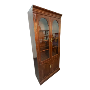 Vintage Ethan Allen Georgian Court Display Cabinet