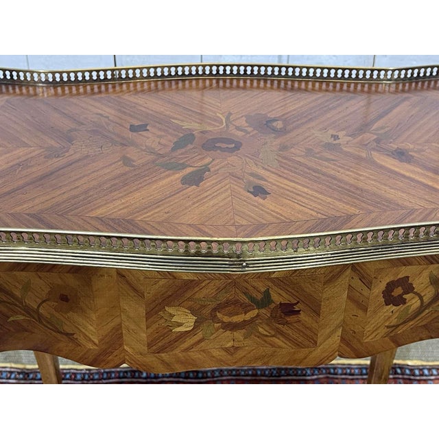 Louis XV Style Side Table in Rosewood and Beech, 1970s For Sale - Image 11 of 14