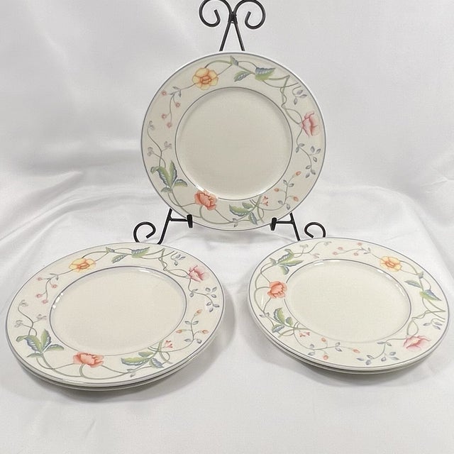 Vintage Villeroy & Boch Albertina 8.5” Salad Plates -Set of 7 For Sale In Dallas - Image 6 of 6
