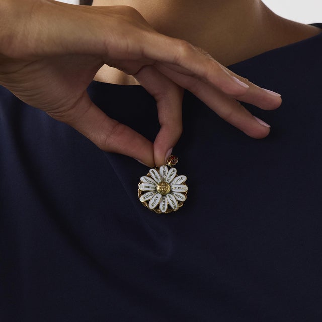 Mid 20th Century Vintage 14k Yellow Gold Enamel "He Loves Me" Daisy Pendant For Sale - Image 5 of 6