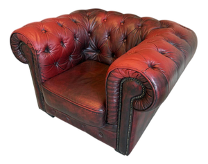 Chesterfield Club Armchair in Leather