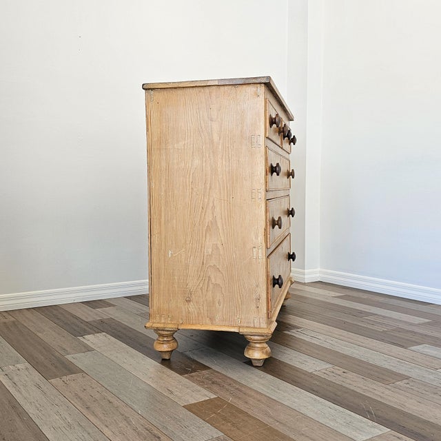 English Antique English Pine Chest of Drawers / Dresser - Circa 1870 For Sale - Image 3 of 17
