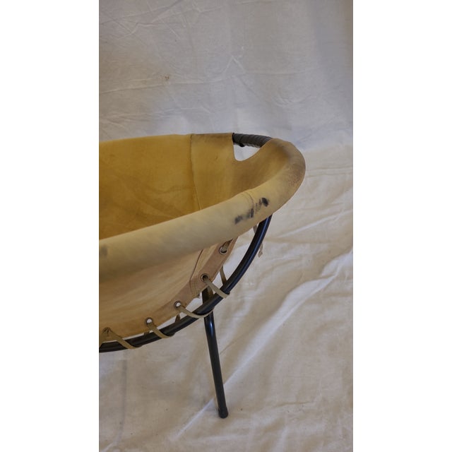 Mid-Century Modern Mid-Century Modern Balloon Chair For Sale - Image 3 of 3